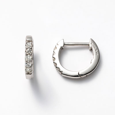 プラチナ900　ダイヤモンド　中折れ式　エタニティーピアス　0.1ct